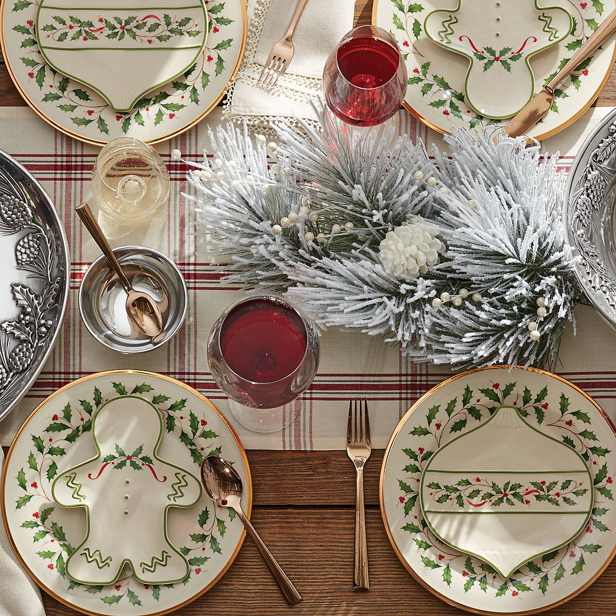 Holiday Gingerbread Man Decorative Plate for Christmas Treats