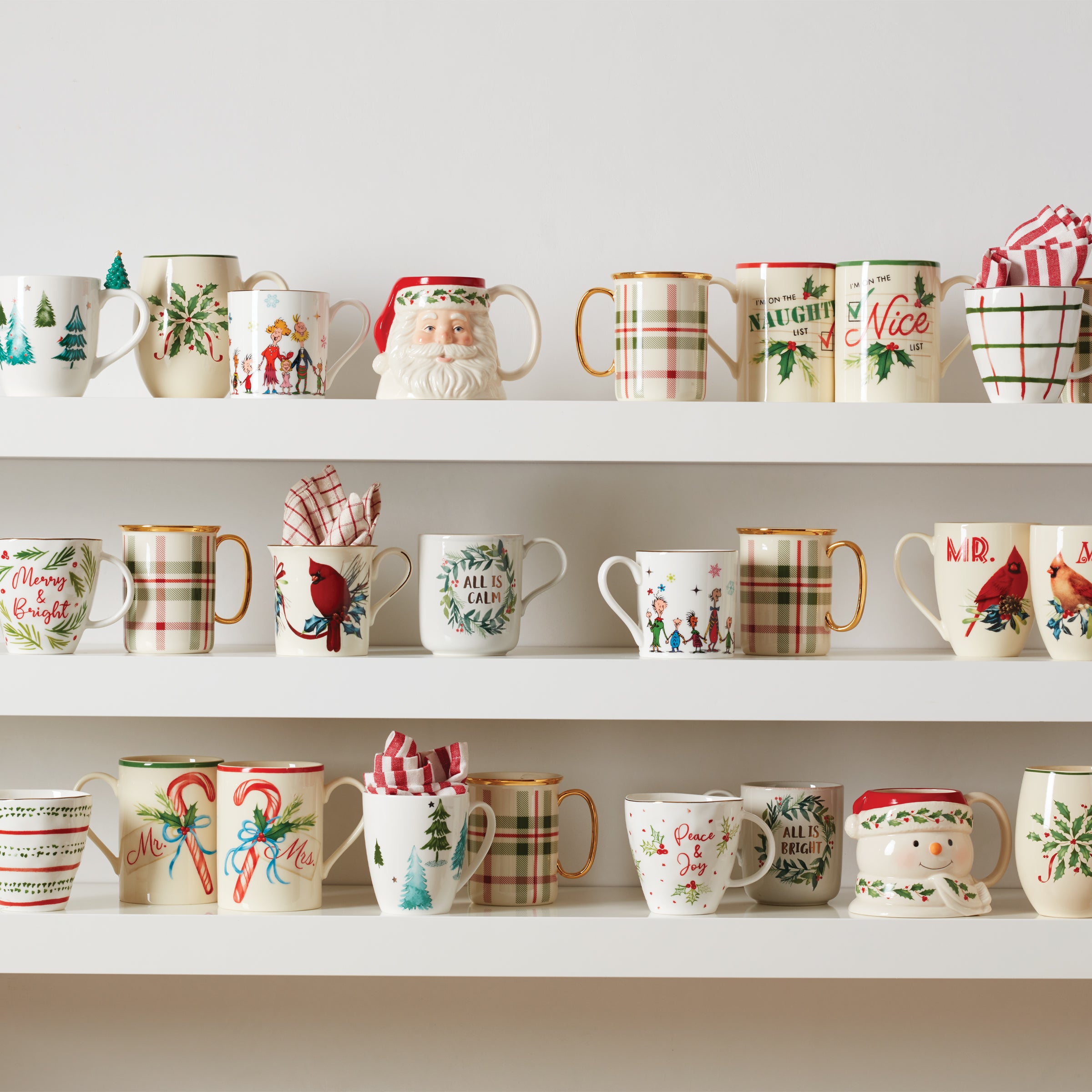 Festive Plaid Coffee Mugs Set of 4 with Gold Holly Detail