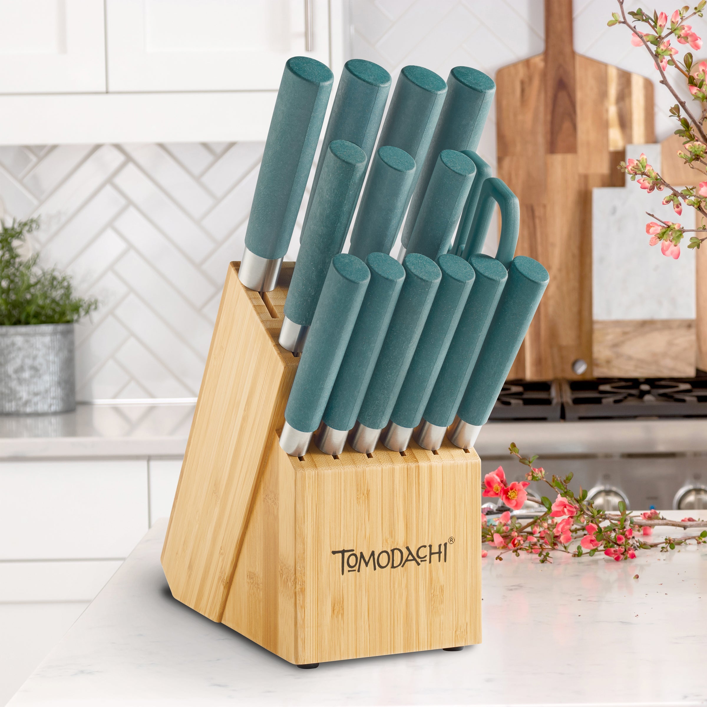 Haruto 15-Piece Stainless Steel Knife Set with Eco-Friendly Handles