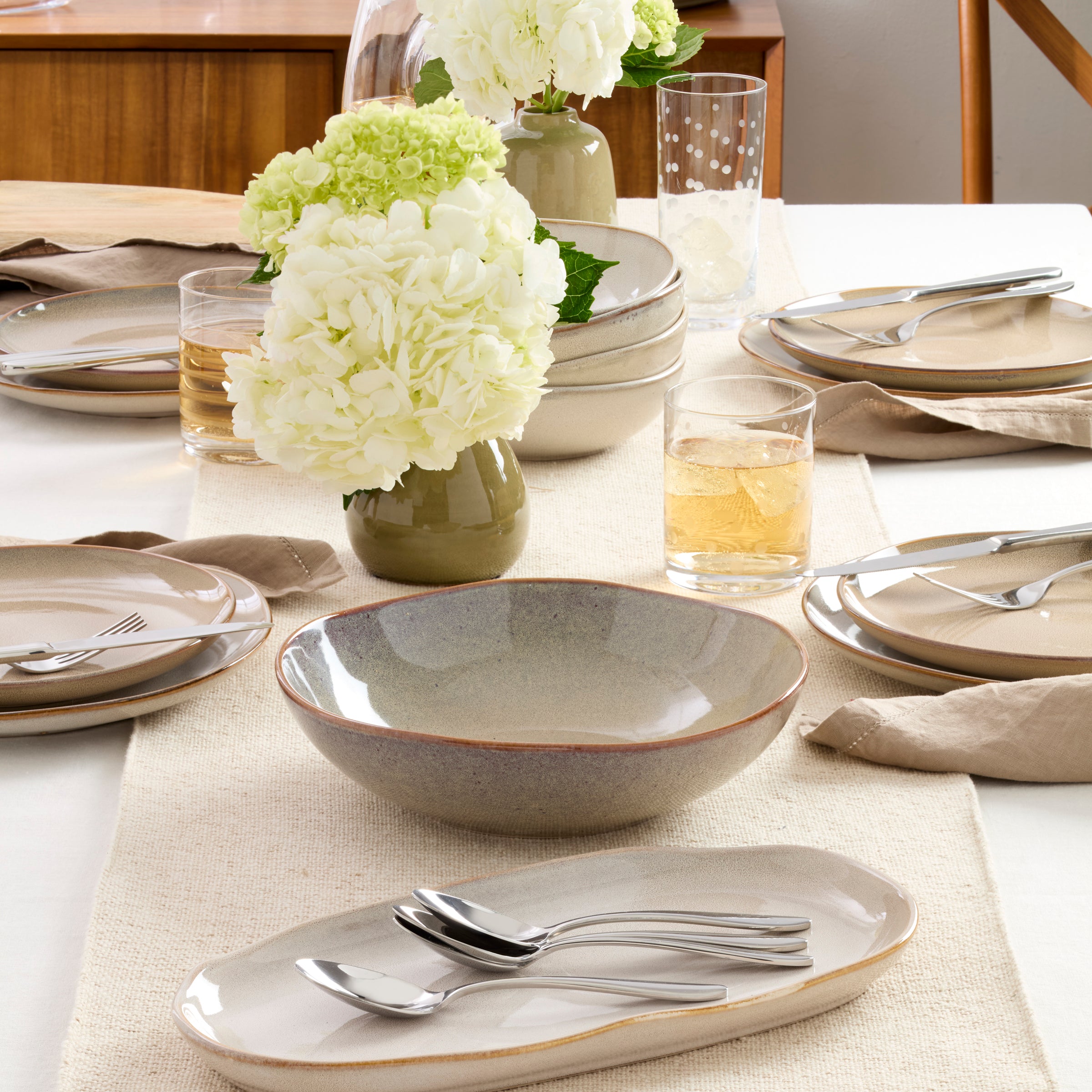 Organic Shades Oatmeal Stoneware Serving Set – 2-Piece Dishwasher Safe