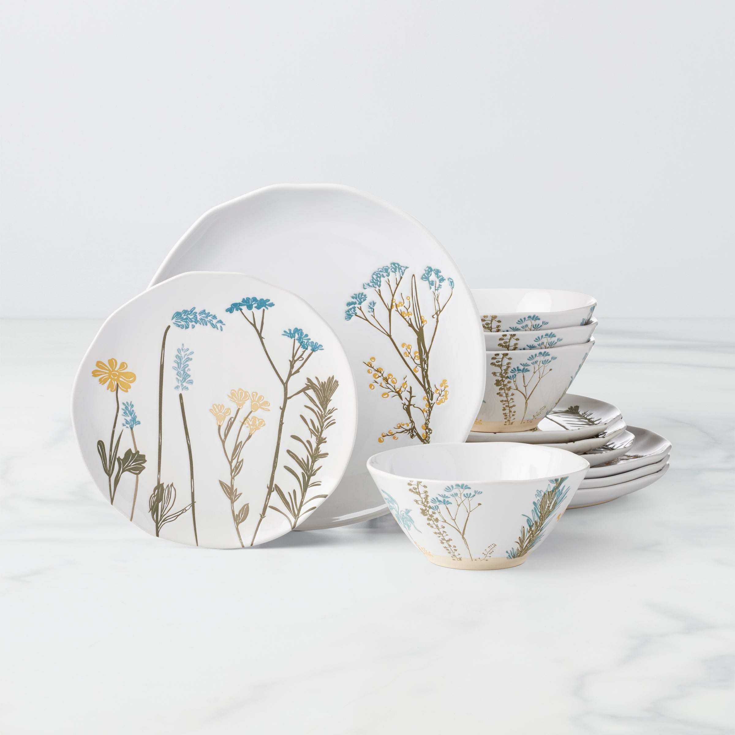 Wildflowers 12-Piece Stoneware Dinnerware Set with Floral Design