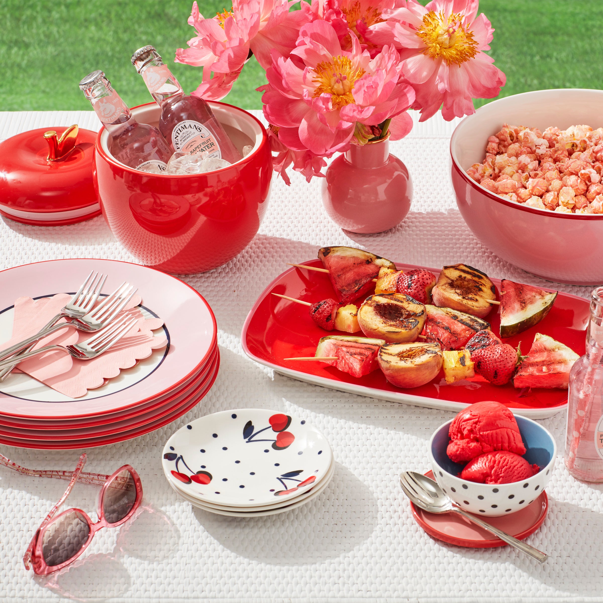 Pink and Navy Dinnerware Set - 12-Piece Make It Pop Collection