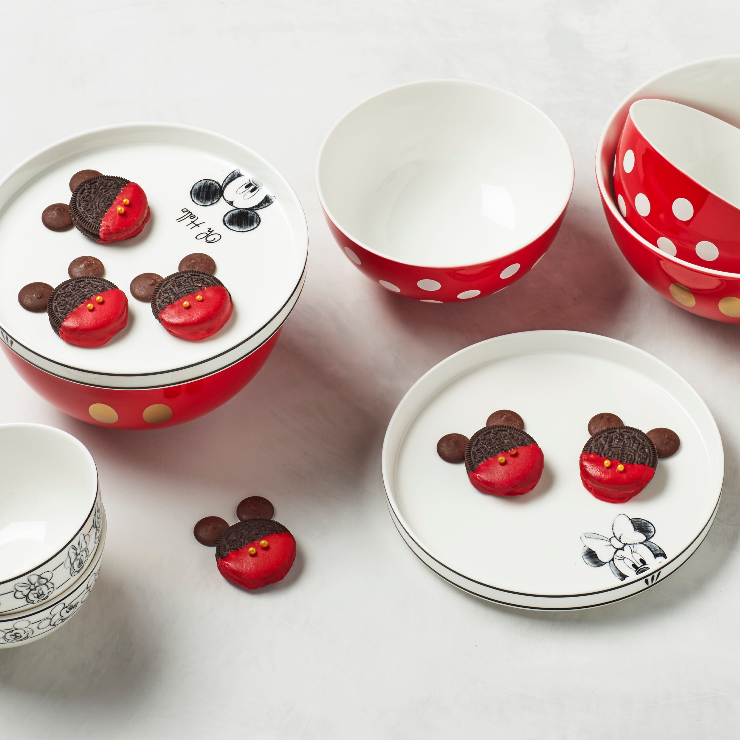 Disney Luna 8-Piece Nesting Dinnerware Set with Iconic Design - Lenox ...