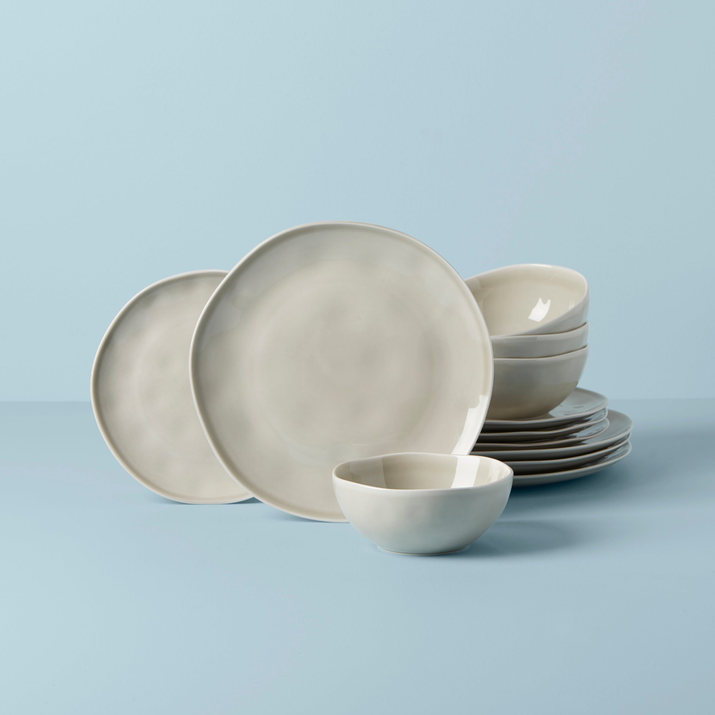 Bay Colors 12-Piece Grey Dinnerware Set - Dishwasher Safe
