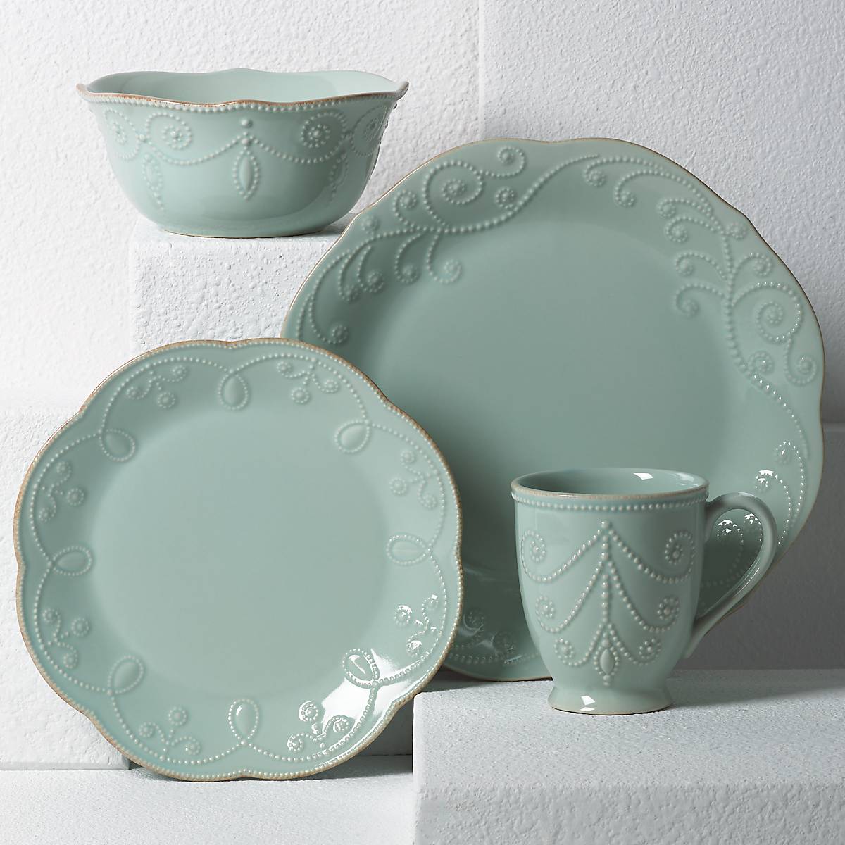 French Blue Pearl Stoneware Dinnerware Set - 4-Piece Place Setting