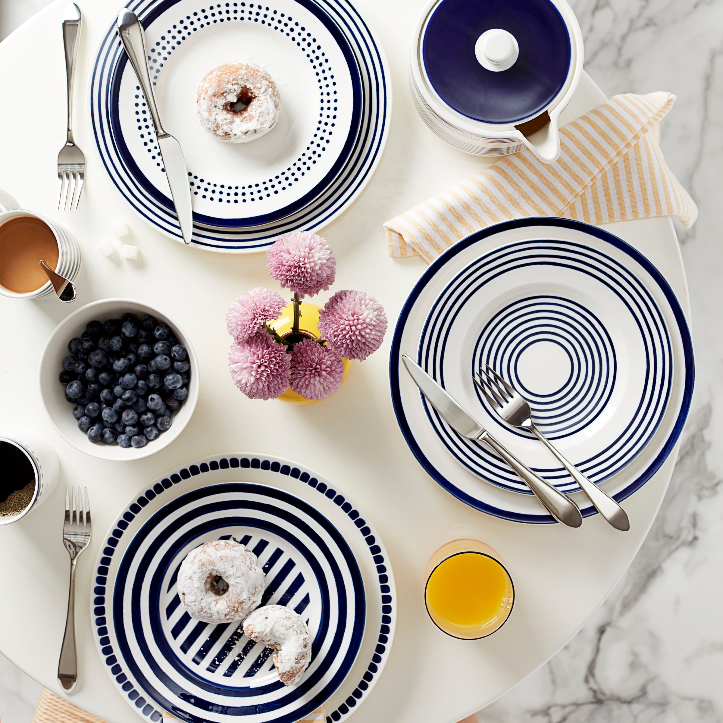Charlotte Street North Porcelain Dinnerware Set - 4-Piece Place Setting