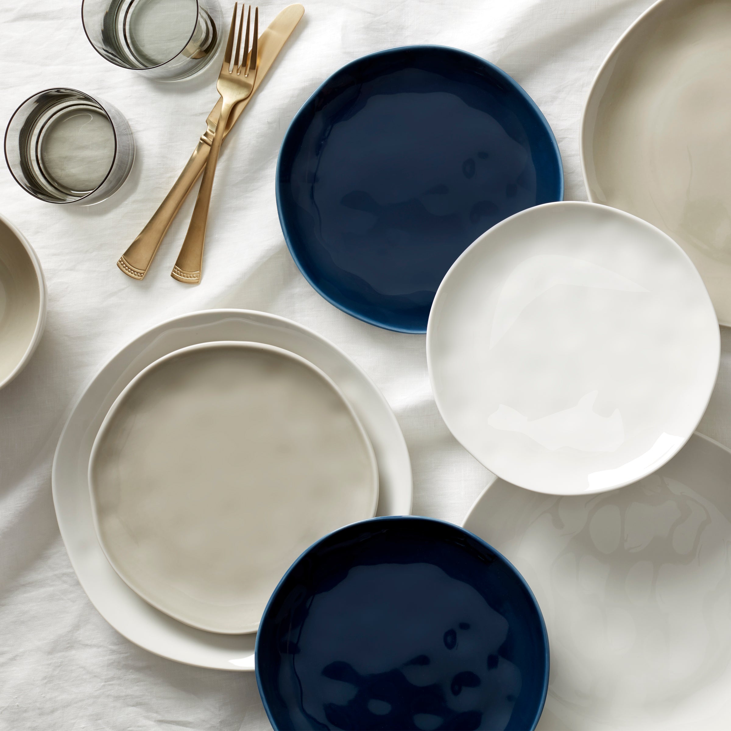 Blue Bay Dinner Plates Set of 4 - Classic Solid Color, Dishwasher Safe