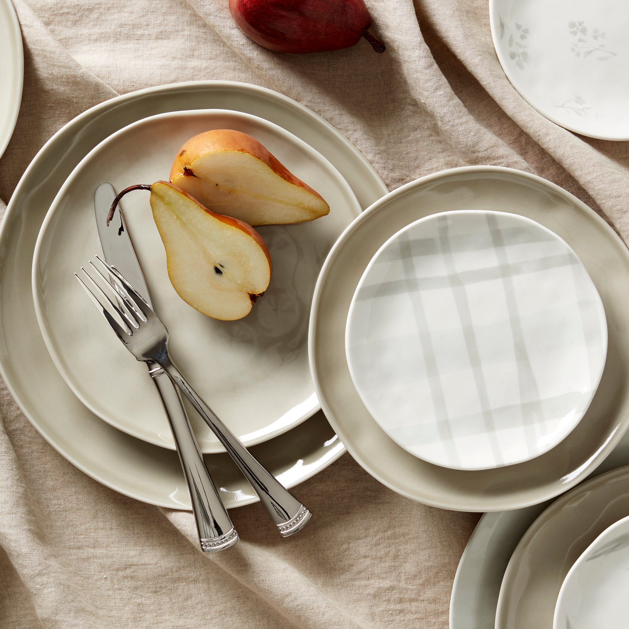 Bay Grey Dinner Plates Set of 4 - Classic & Durable