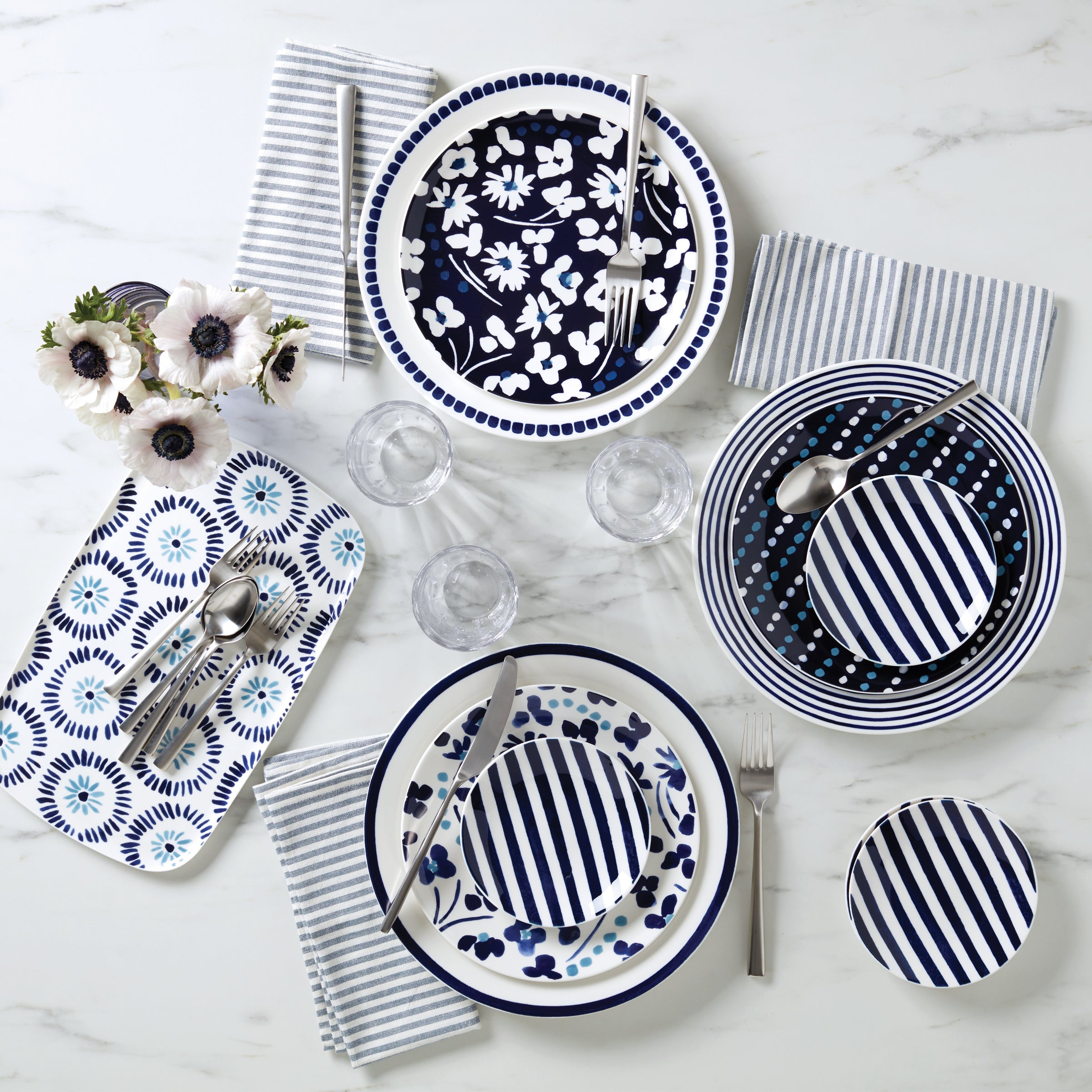 Kate Spade Floral Accent Plates - Set of 4 Dinnerware