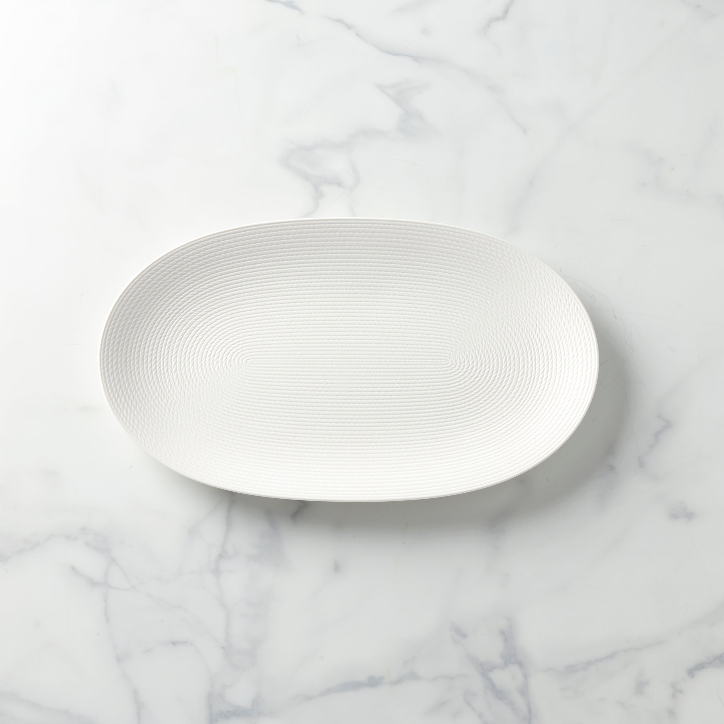 LX Collective White Porcelain Oval Serving Tray - Textured Design