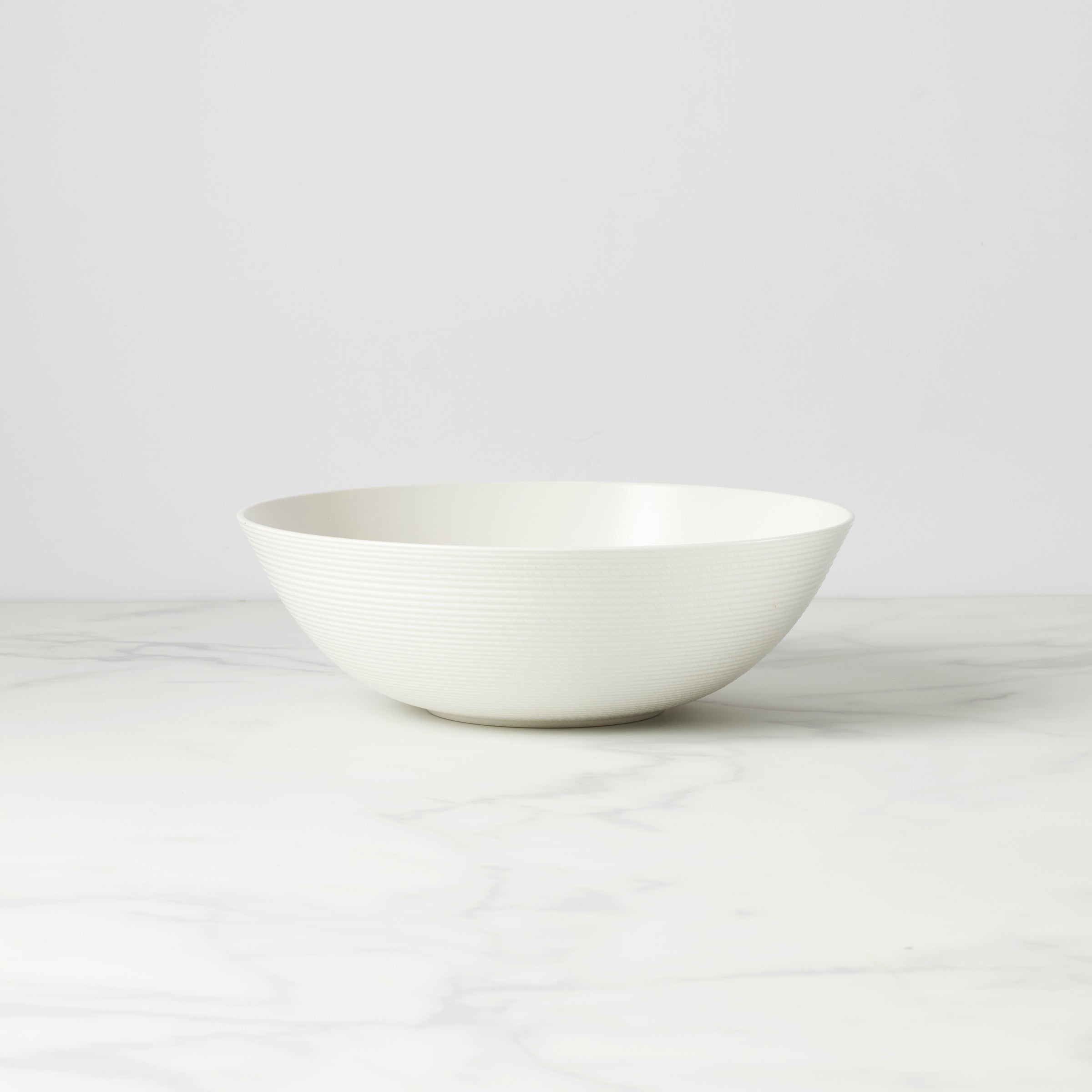LX Collective White Porcelain Serving Bowl – Textured Design