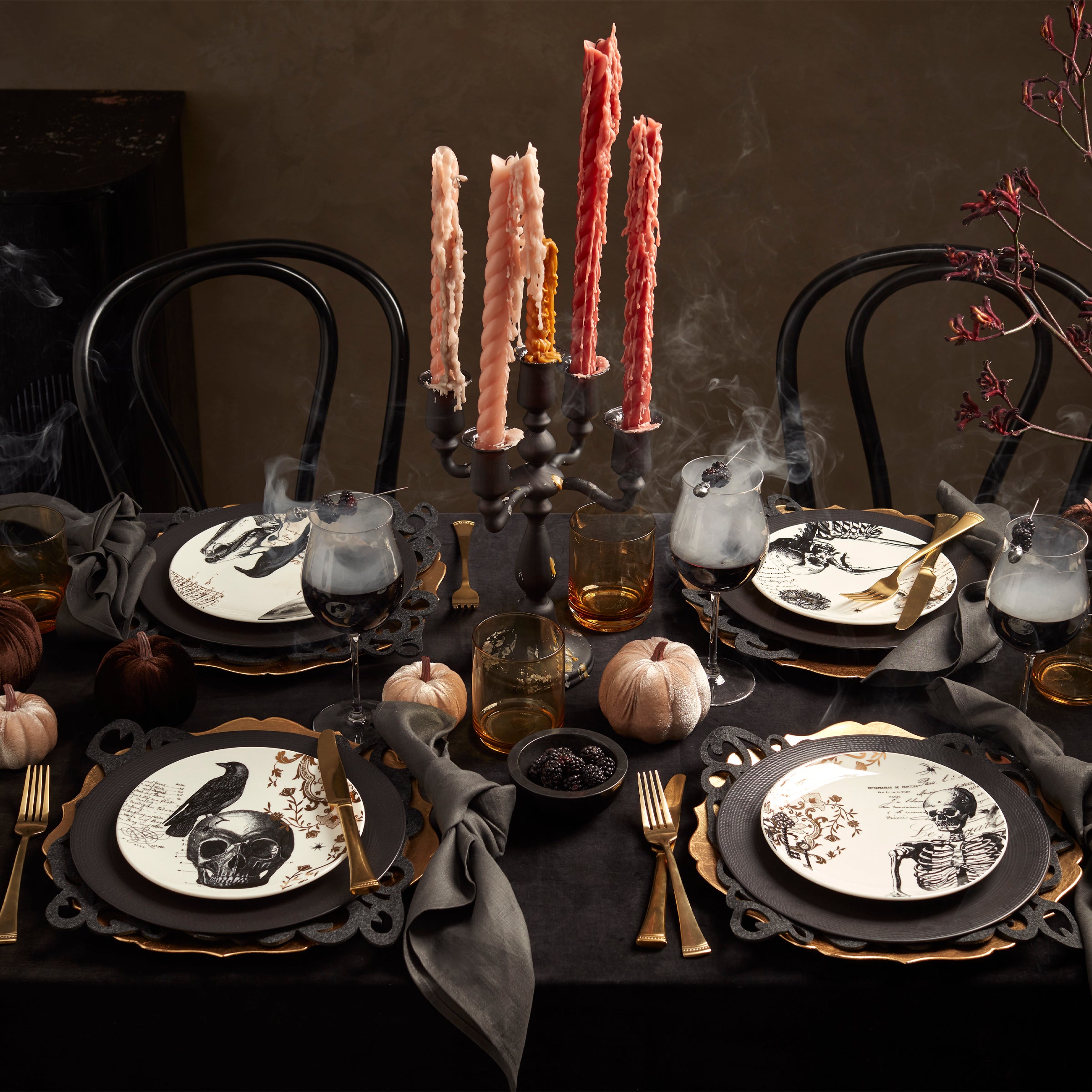 LX Collective Matte Black Dinner Plates - Set of 4 Textured Modern Tableware