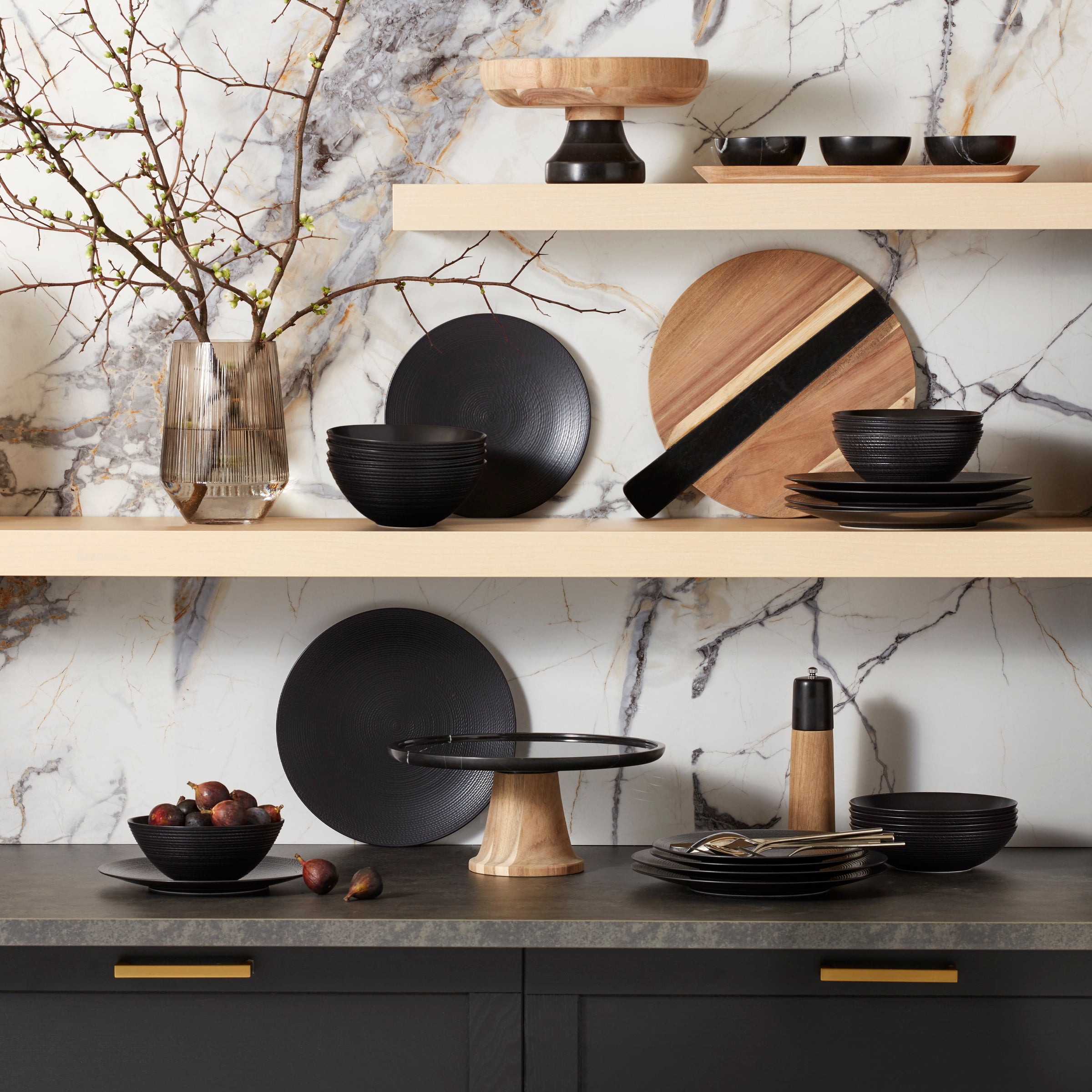 LX Collective Matte Black Dinner Plates - Set of 4 Textured Modern Tableware