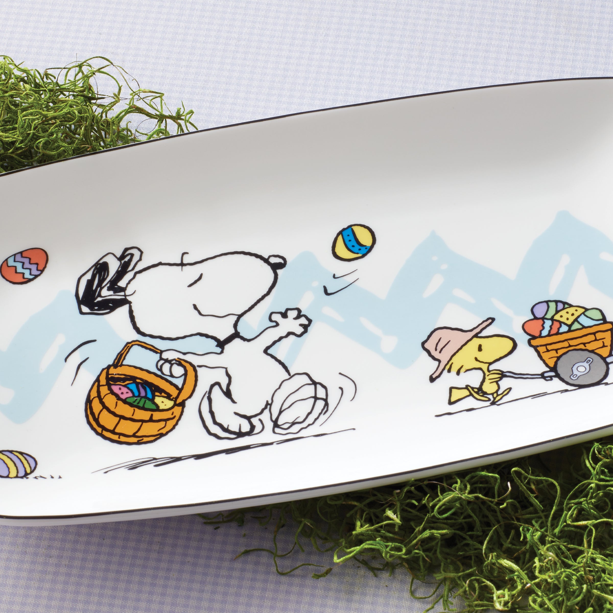 Snoopy Easter Serving Tray with Woodstock Design