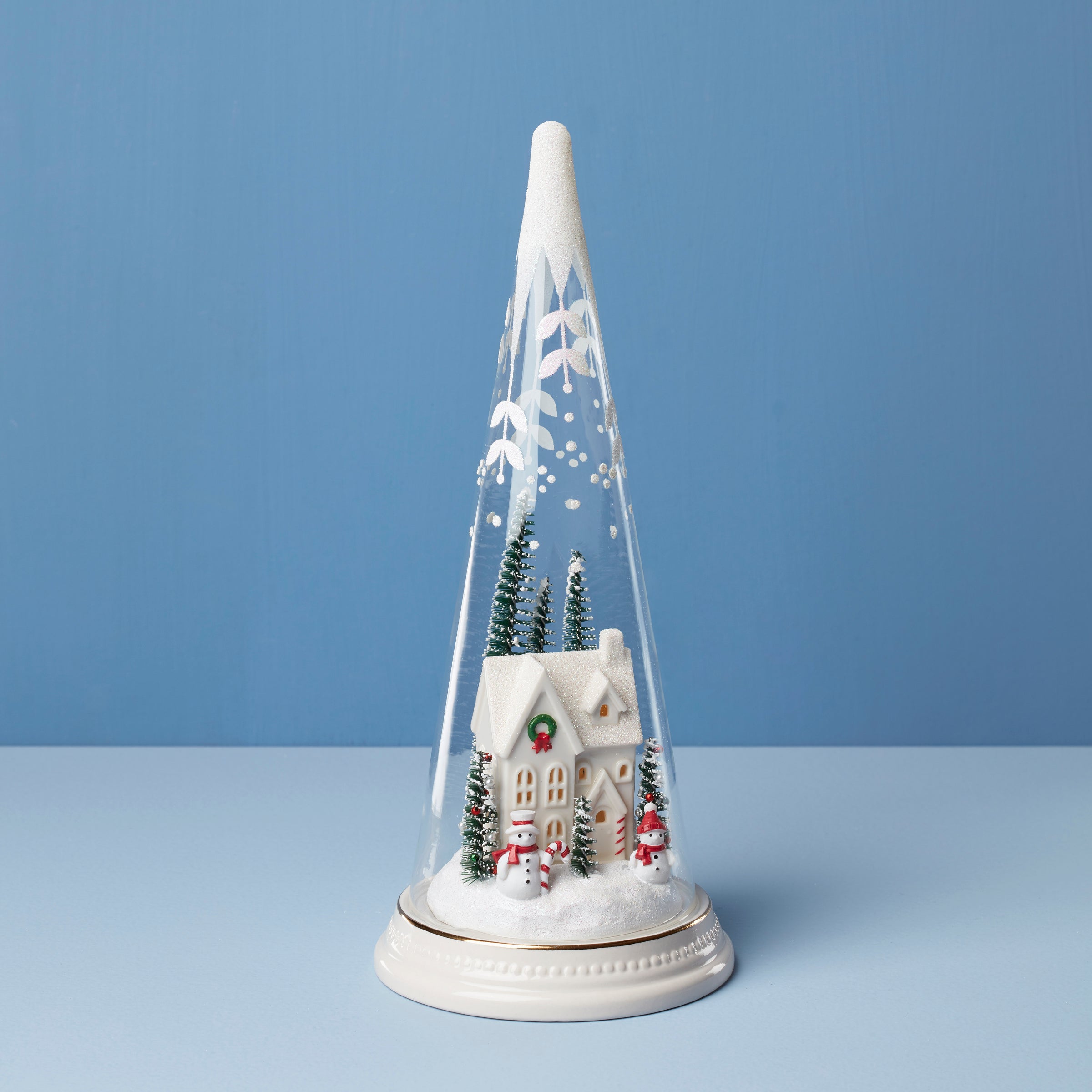 Farmhouse Christmas Cone Light with Snowy Scene