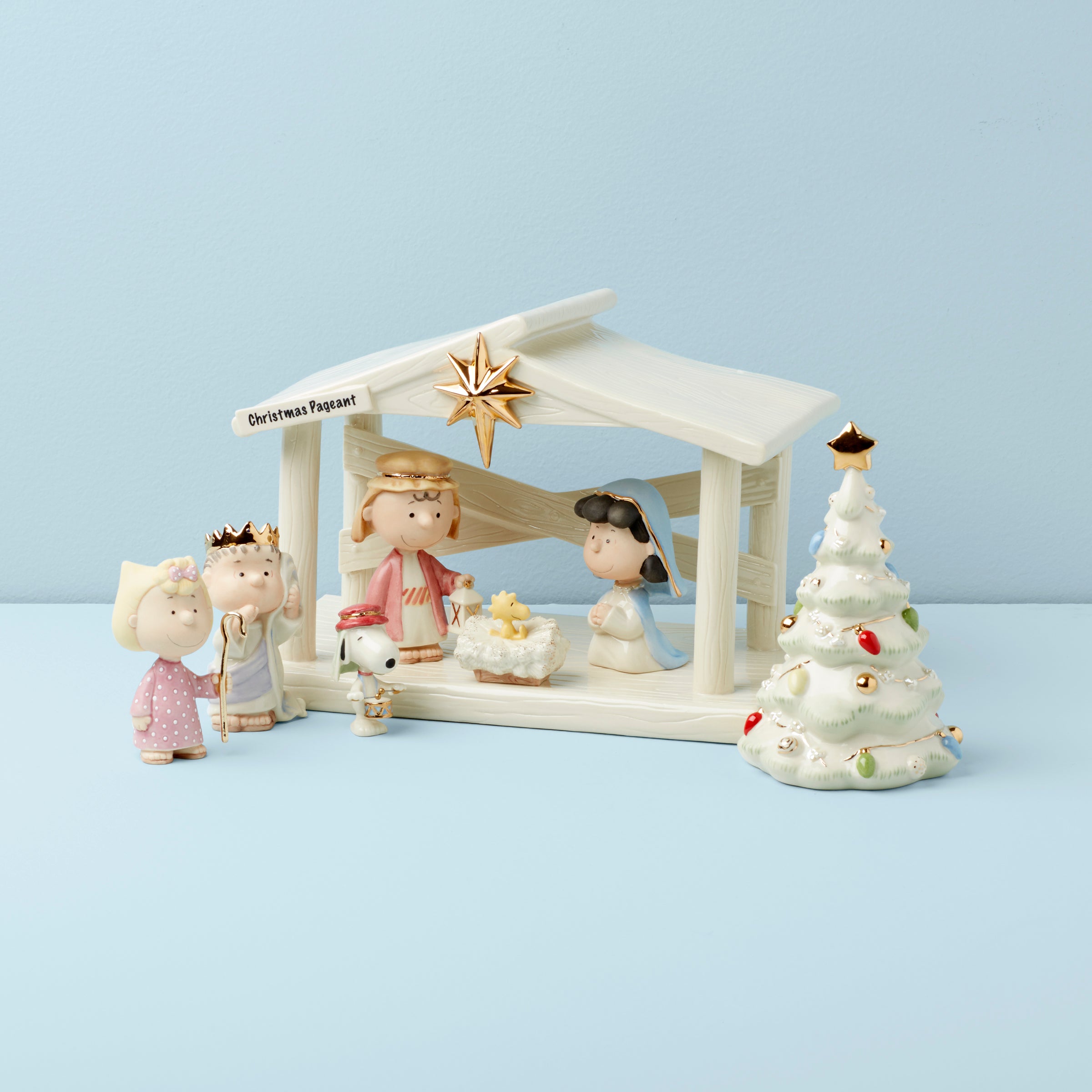 Peanuts Christmas Nativity Set - Porcelain Creche with Gold Accents