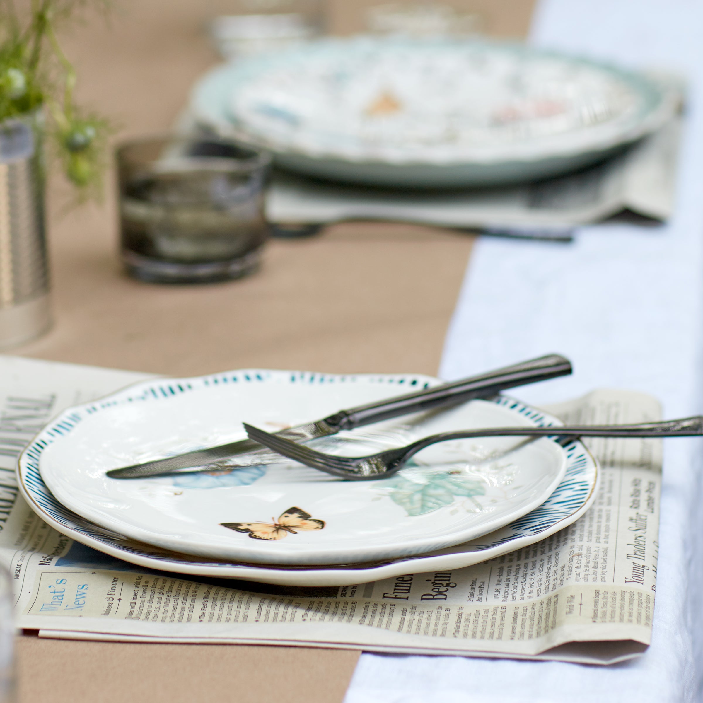 Portola Black Mirror Flatware Set - 20-Piece for 4 People
