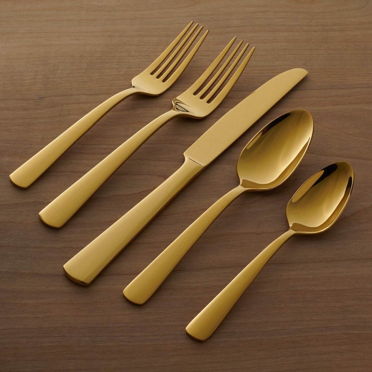 Aptitude 23-Piece Gold Mirror Flatware Set – Modern & Elegant