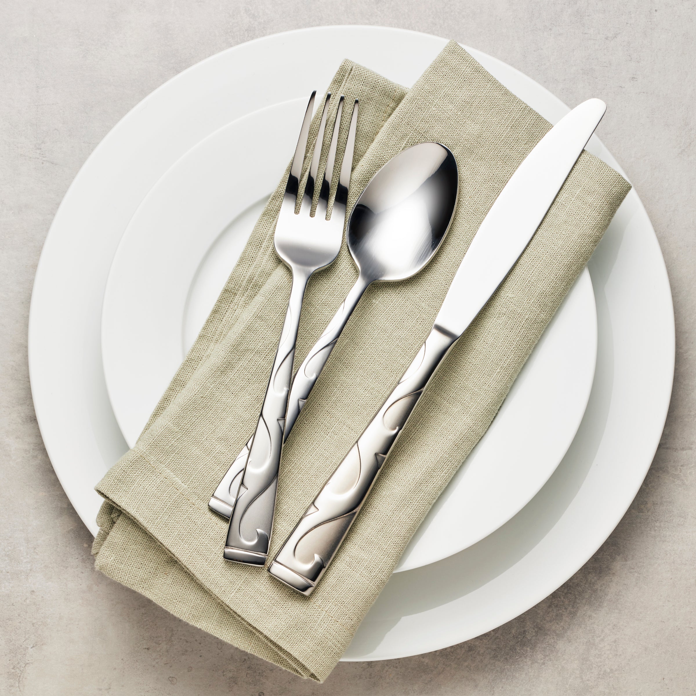 Tuscany 20-Piece Rock-Inspired Flatware Set with Embossed Design