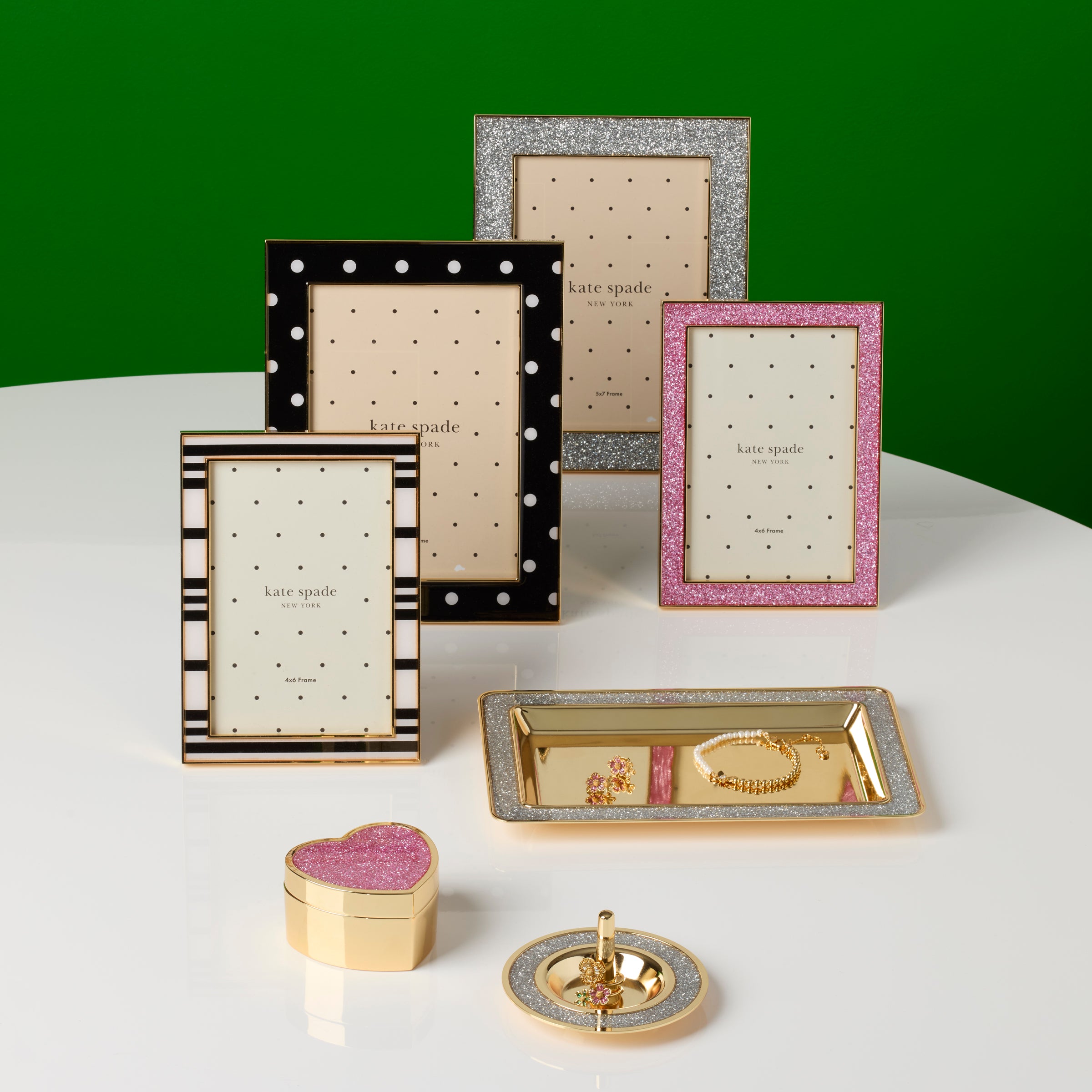 Pink Glitter Picture Frame 4x6 - Sitting Pretty Photo Display