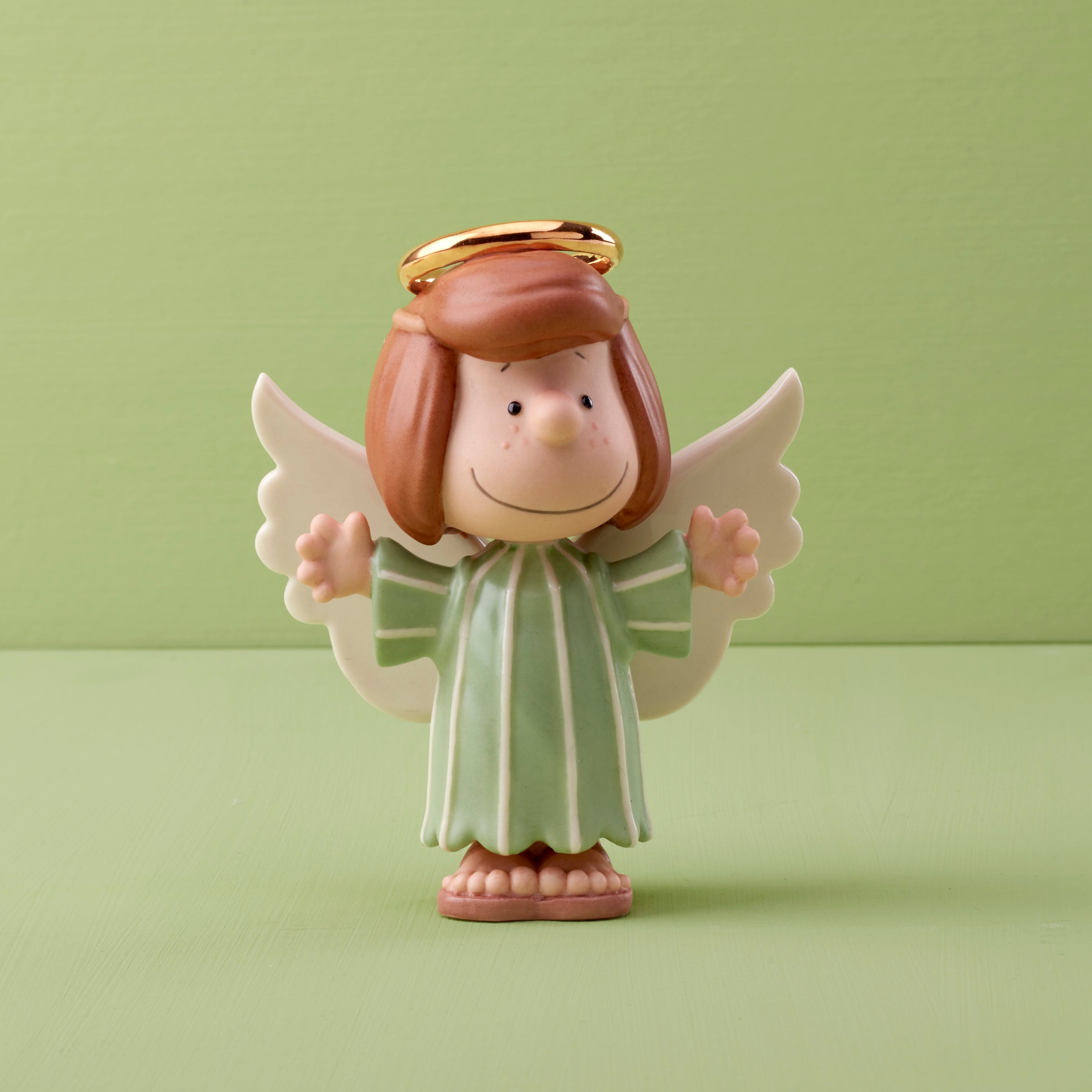 Peanuts Christmas Nativity Angel Figurine – Porcelain with Gold Accents