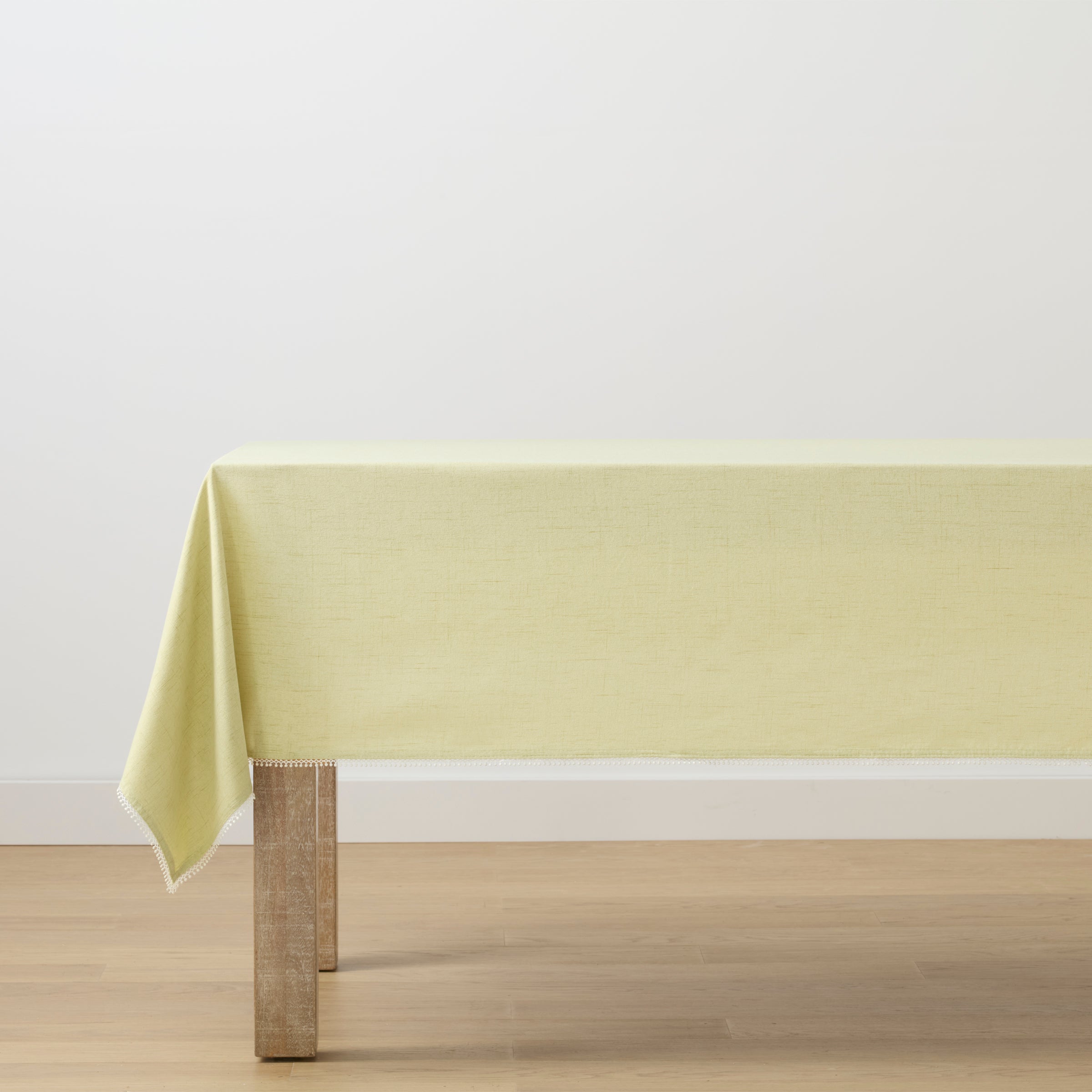 French Perle Pistachio Tablecloth with Frayed Edges – Café Chic