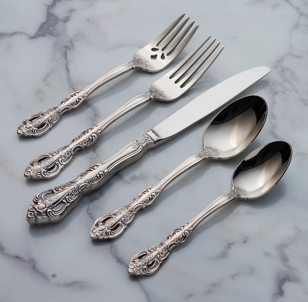 Michelangelo 20-Piece Luxury Flatware Set - Baroque Design