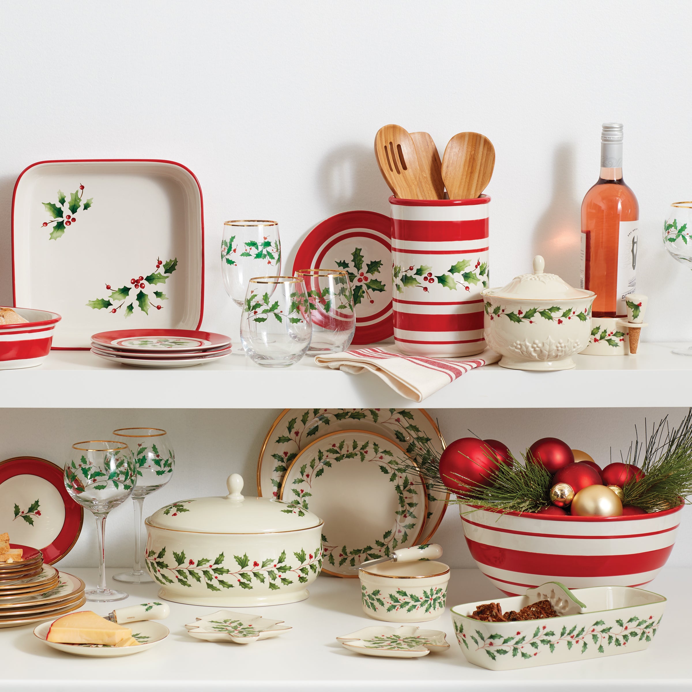 Lenox Holiday Covered Ceramic Dish with 24K Gold Accents