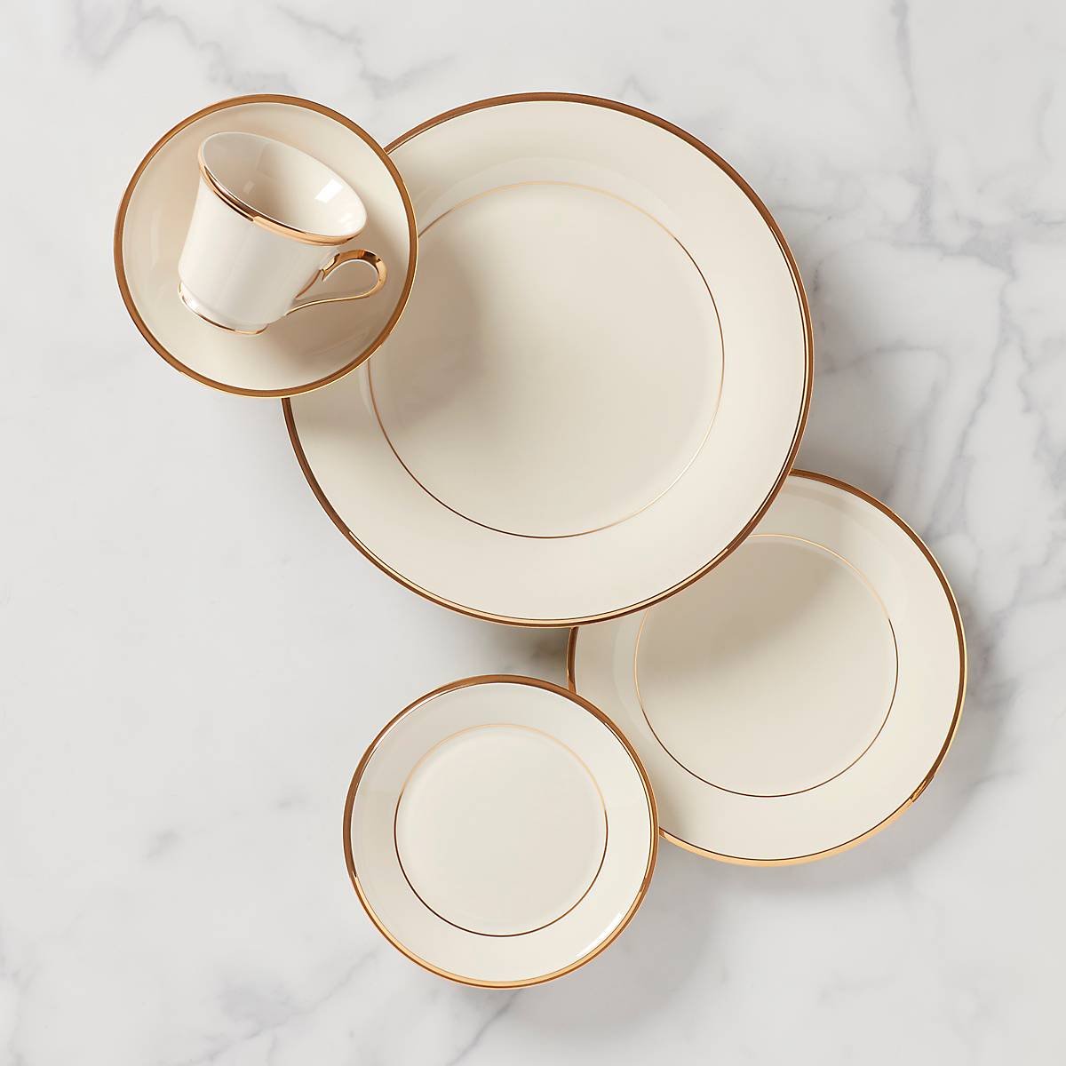 Gold-Accented Porcelain Dinnerware Set - 5-Piece Place Setting with Cup & Saucer