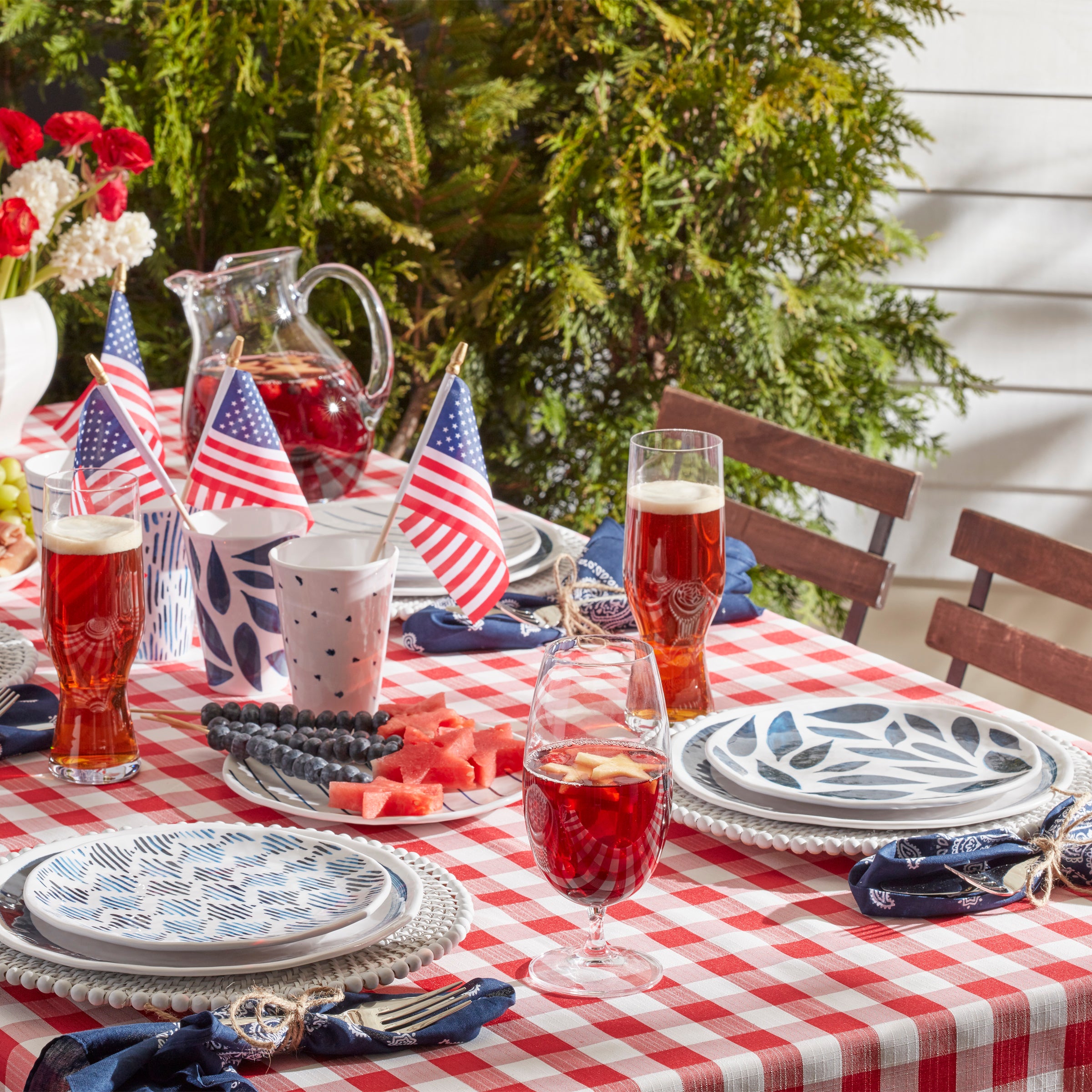 Blue Bay 16-Piece Melamine Dinnerware Set for Outdoor & Everyday Use