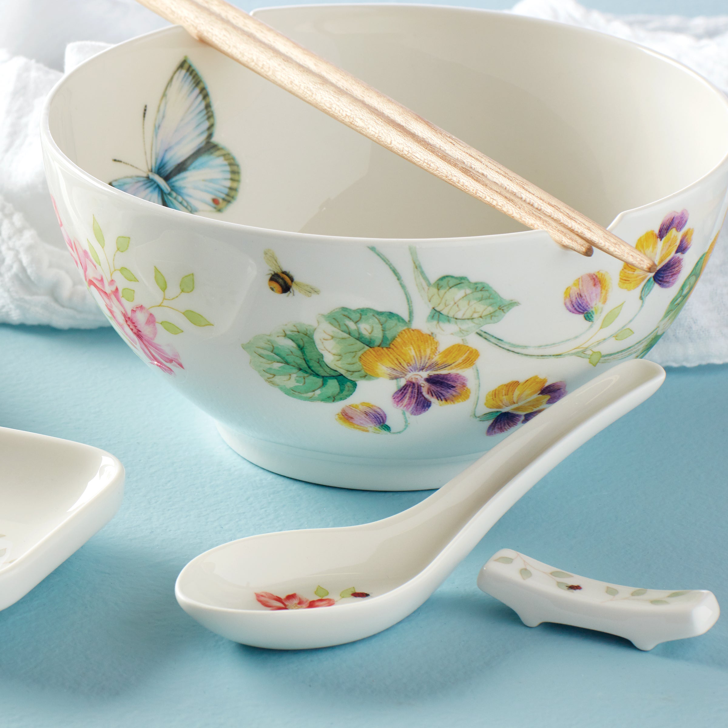 Butterfly Meadow Porcelain Noodle Bowl with Wooden Chopsticks