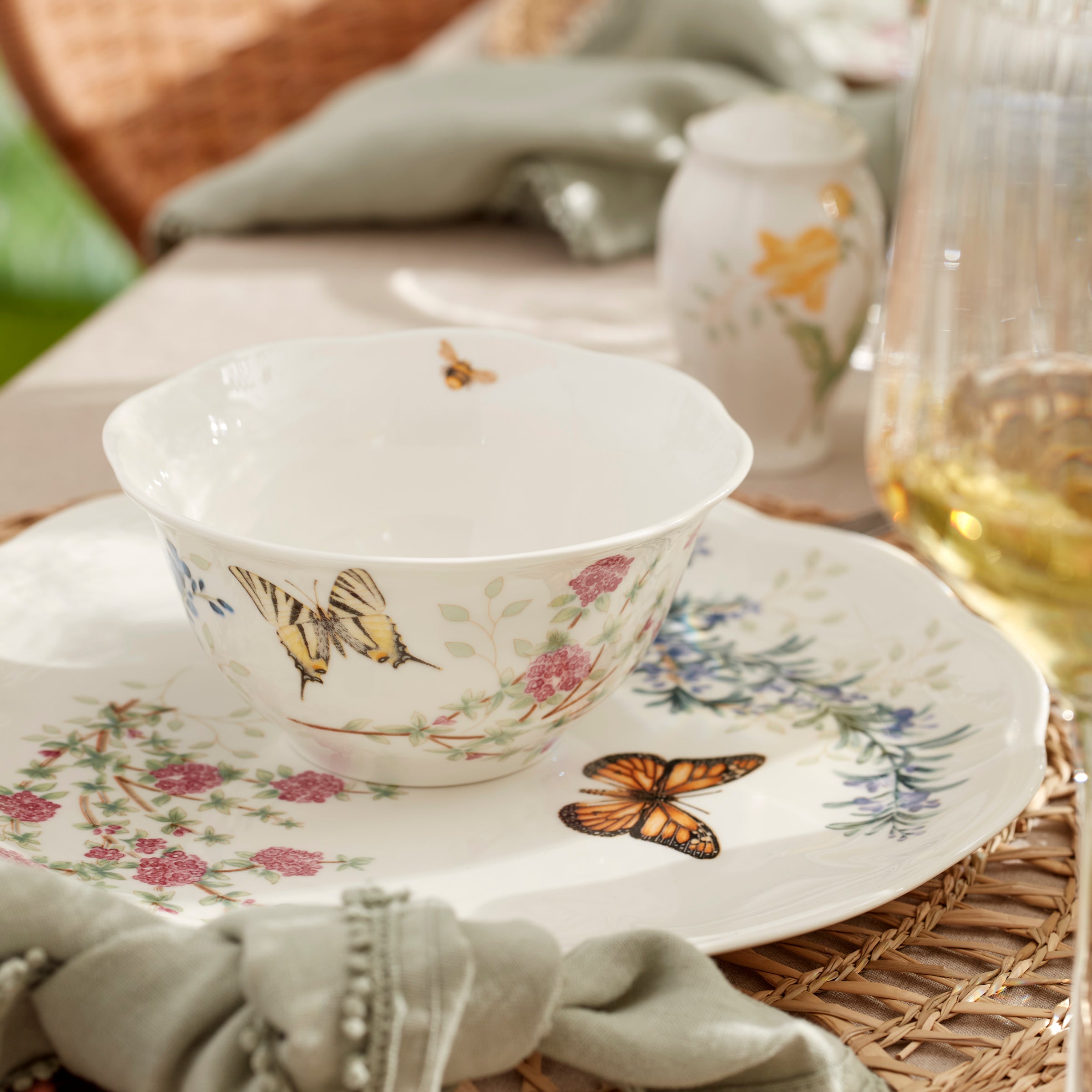 Butterfly Meadow Herbs Rice Bowl Set - 4-Piece Floral Tableware