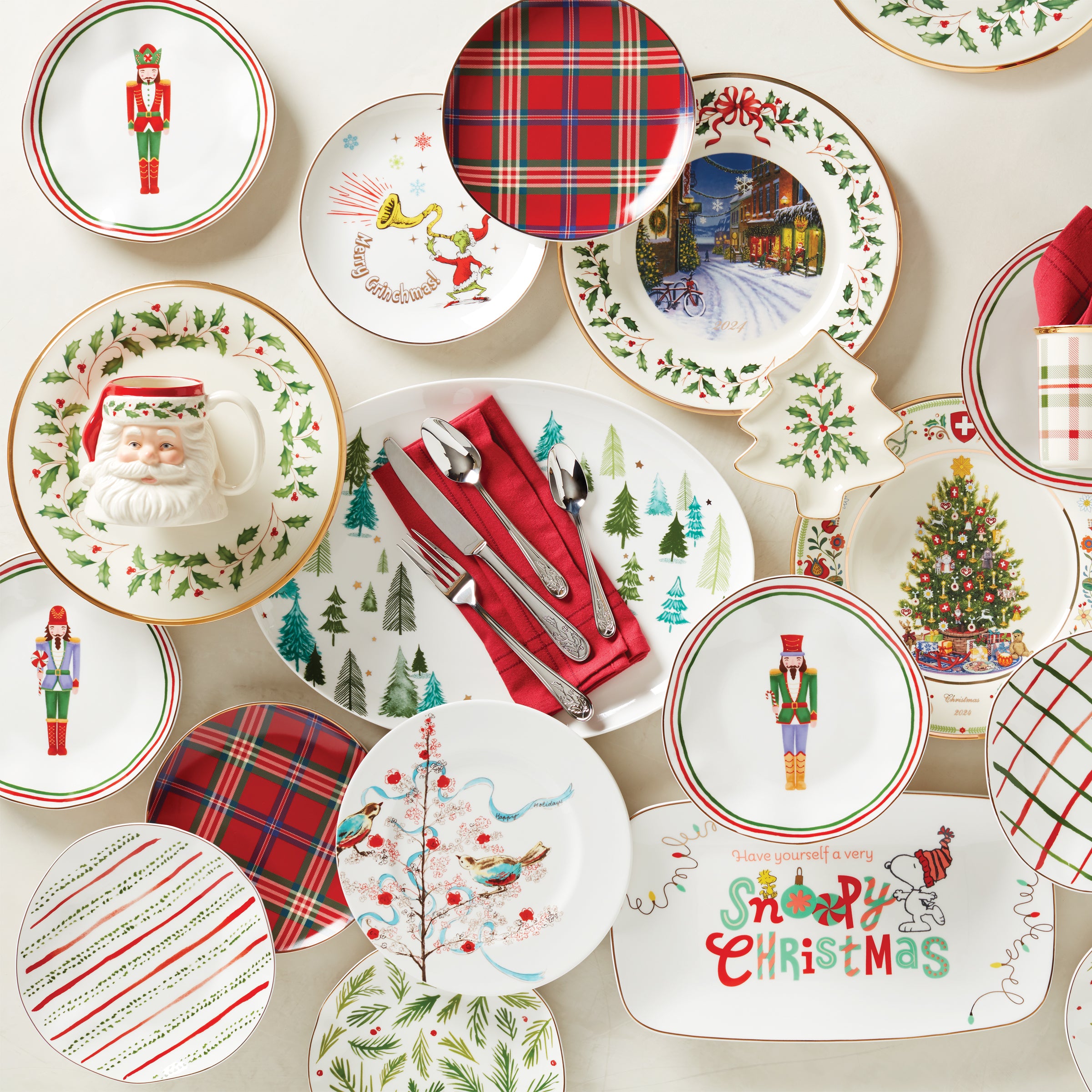Red Tartan Christmas Plates - Set of 4 Accent Dinnerware
